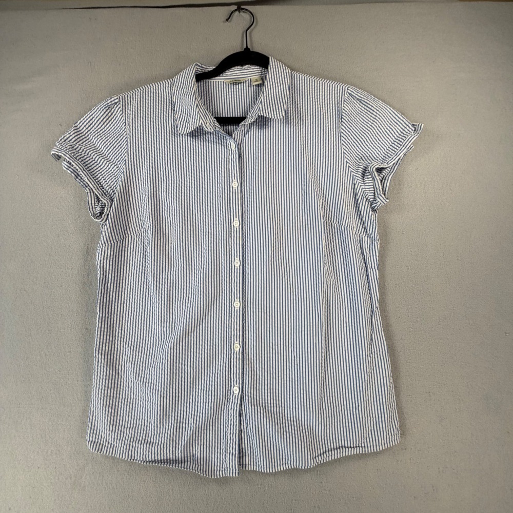 LL Bean Women Medium Blue White Seersucker Short Sleeve Button Down Shirt Preppy
